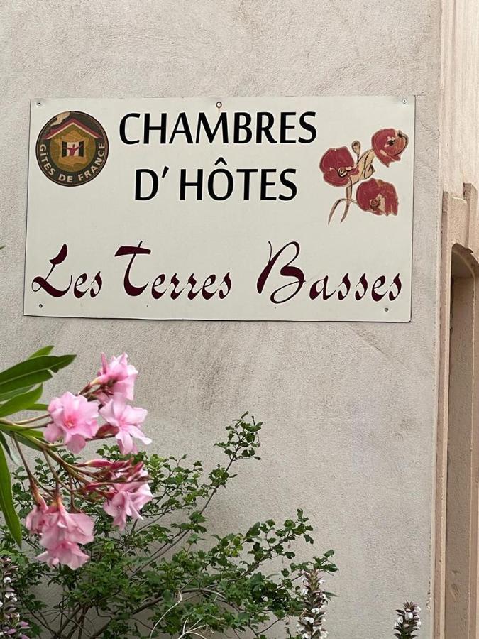 Les Terres Basses Hotell Fabrezan Exteriör bild
